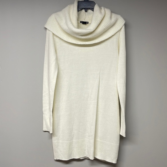 h and m white knit dress 42 Under-$50 Finds You Won't Regret From H&M's Spring Sale